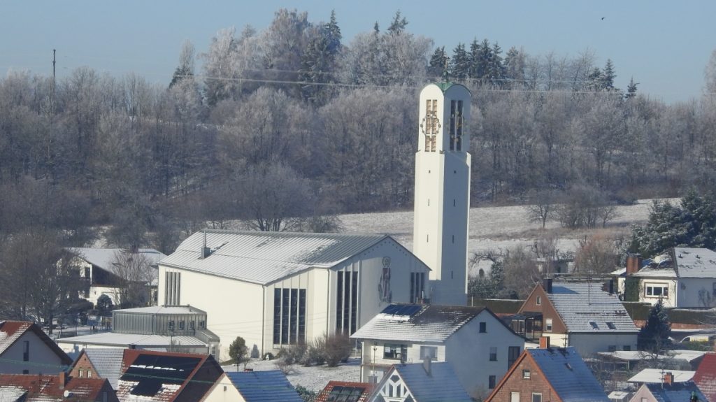 Kirche Petersberg 2024